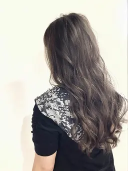 ⭐️【透明感】アディクシーカラー＋カット￥8900