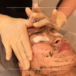 短期集中❣️本気の肌質改善6回コース❣️モデル募集💆♀️ニキビ、ニキビ跡、毛穴、ゴワつき、シミにお悩みの方に是非‼️