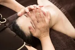 小顔コルギ(本格ドライヘッドスパ付き)90分