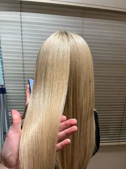 ✨【リンゴ幹細胞トリートメント】髪の再生力を高め、艶感と透明感を強化するトリートメント。エイジング効果で艶感UP！