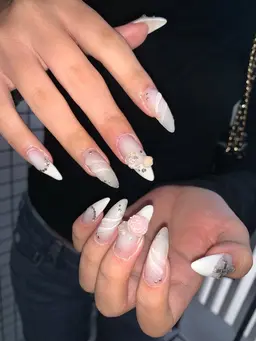 ミニモ限定価格🫆90分アートし放題｟持ち込み◎、おまかせ🆗、パーツ付き🪽｠ハンドorフット