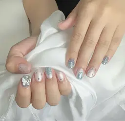 オップ無しのメニュー、デザイン4本まで、パツ2個まで込み、ストン付きやり放題(デザイン4本の中）、残り6本ワンカラ