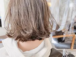 (平日限定クーポン💫)✄﻿✄﻿憧れ艶髪へ✨✨カット＋カラー＋髪質改善！¥15400→¥9900