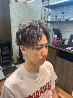 【先着3名様限定！新成人スペシャルクーポン✨】カット＋シルバー、ホワイトメッシュカラー