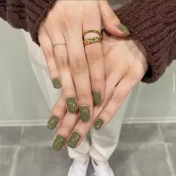 『4/16 2枠空きあり‼️☆ハンドジェル💅ジェルがついてる方！フィルインワンカラー✨(※亀裂直し、長さだし不可)』