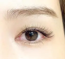 ボリュームラッシュ500~600/オフ無料