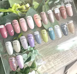 【ネイルサロンはじめてさん歓迎/当サロンご利用初回】オフ有OK!研修モデル募集 約20色から選ぶハンドジェルワンカラー