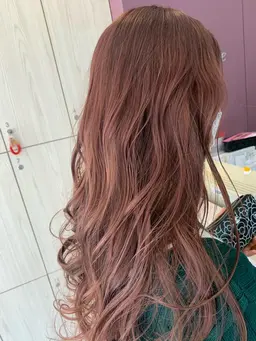 ☀️ミニモ限定クーポン☀️カット＋カラー＋トリートメント全て込みでこの価格🎉（ロング料込み）