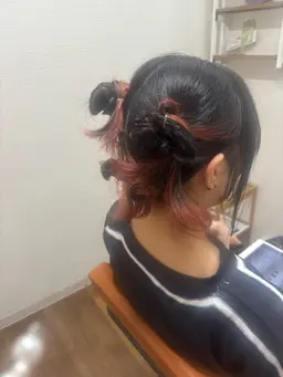 🎀🤍イヤリングorインナーカラー（インナーブリーチ+オンカラー）🎀🤍トリートメント付き♡