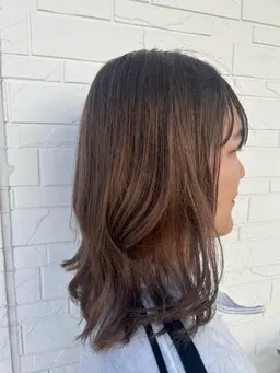 【U25】ロング、ミディアムカットモデル🤎（鎖骨下／ロング／ミディアム限定）
