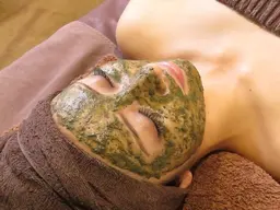 🕊️【 リピーター・回数券お持ちの方 】ハーブピーリング・脱毛🕊️