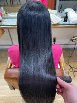 『minimo限定メニュー』うる艶ストレート➕3ステップトリートメント🌈⭐️