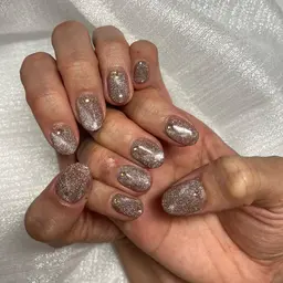 リピーター様限定 ⚠️期間限定他店オフ代無し⚠️ ♥︎ワンカラージェルネイル♥︎💐ラメグラもあり💐オフあり