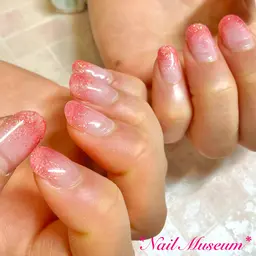 ハンド 【オフ無 】🏵️ラメグラデーション🏵️400色以上から選べる華やか上品ネイル💖