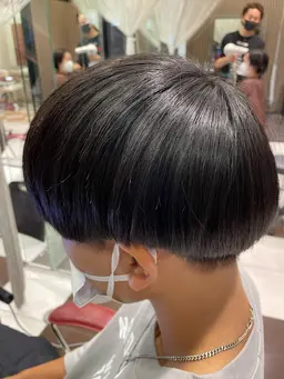 🍄マッシュcut➕メンテナンス縮毛矯正➕トリートメント➕眉カット