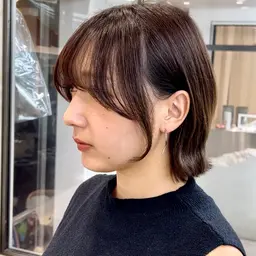 【白髪が気になる方限定🈹】リピーター多数🚨カット➕白髪染め、グレイカラー➕ケアトリートメント(メンズも受付可能◎)