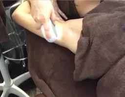 学生両ワキ脱毛(2回目以降更に割引)