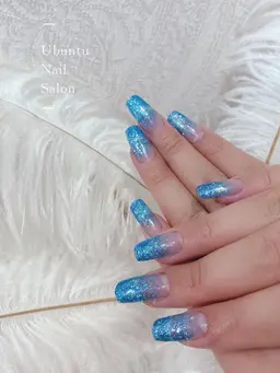 🎀チップスカルプ、ラメグラデーション（自店のジェルオフ無料、丁寧ケア込み）初回ソフトジェル付け替えオフ無料