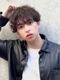 『メンズ限定』オリジナルヘアカット✂️➕スパイラルパーマorナチュラルパーマ