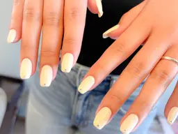 シンプル派にピッタリ【ハンド】ワンカラーネイル