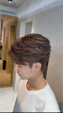 カット+ブリーチなしWカラー