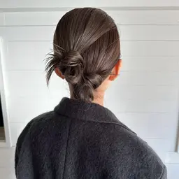 【朝にオススメ(^^】タイトヘアアレンジ🎶