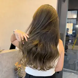 𓂃𓈒カット＋透明感カラー+プレックストリートメント𓂃𓈒𓏸