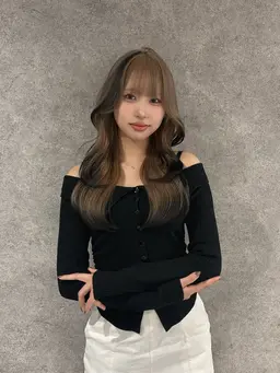 【ブリーチ無しで透明感❣️】 🎨 カラー➕クイックトリートメント 🫧