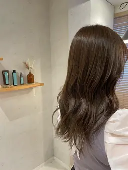 【おすすめメニュー】カット+カラー＋ハホニコトリートメント