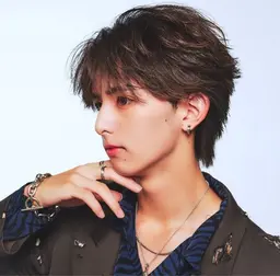 カット➕ダメージケアフェザーパーマ