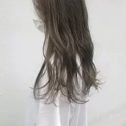 【お得な50%OFF】カット + ブリーチ + カラー + トリートメント♥️