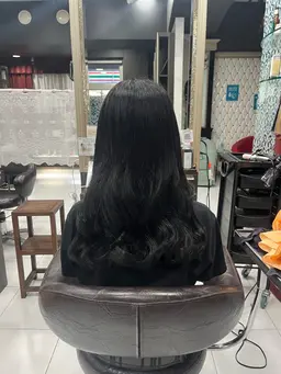 🖤【平日限定】🖤カラーモデル募集中✨️錦糸町店20:00​〜​ ワンカラー＋トリートメント付き♬.*ﾟ✧*｡