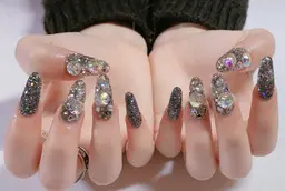 (Hand)スカルプ(チップ)ワンカラー/ラメグラ*ストーン、パーツ乗せ放題