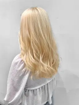 〔1日１名限定💇‍♀️早い者勝ち🌿ミニモ学割⚠️〕ケアブリーチ&透明感カラー&スチームトリートメント