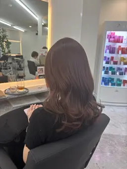 今だけ限定・*】 <前髪カット🈶）🎶ミディアム以上の長さがある人限定！！まとまりやすい内巻きグラデーションカット🦖