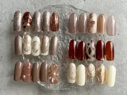 時間限定価格！【選べるデザイン】シンプルアートネイル♪ 〈他店オフ別途1,000円のところオフ無料でお得〉