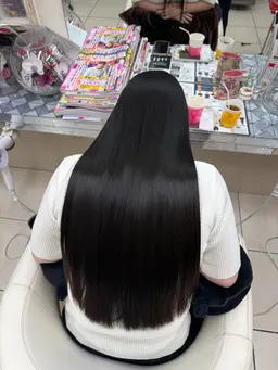 初回お試し価格！ハースオリジナルトリートメント　質感とツヤ感がやばい！！です。他店では味わえないトリートメント