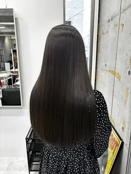 【最上級ケア】🌈ミニモ限定🌈カット+ケアカラー+りんご幹細胞トリートメント🍎