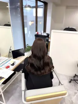 艶カラー(ワンカラー)+髪質改善トリートメント【30%OFF】