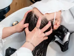 【🫧疲労回復🫧】30分オイルヘッドスパ💆🏻♀️(選べるシャンプー付き)