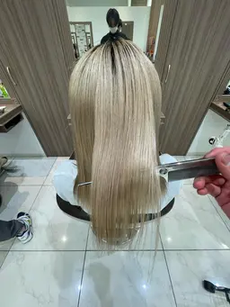 【ミニモ限定価格】✨ブリーチ＋カラー＋2stepTr✨どこよりもお得❗️