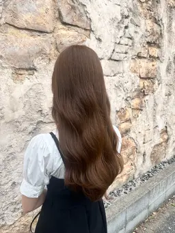 艶カラー（単品の場合ブロー料金別途¥1500）