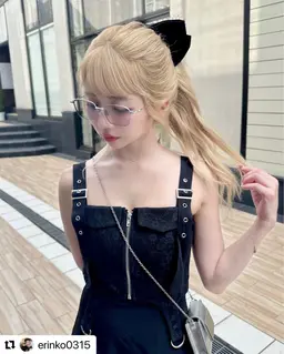 ブリーチ➕カラー　(ダブルカラー)。