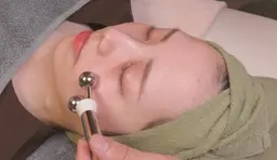 【小顔、リフトアップ効果抜群！✨EMS美容鍼】全身鍼灸➕表情筋EMS➕お顔の美容鍼➕ヘッドマッサージ　90分