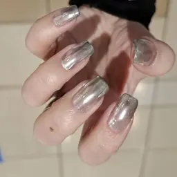オーロラネイル/ミラーネイル