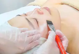 ララピール｜優しいピーリングでつるん肌へ