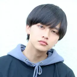 《平日限定★自然仕上げ》メンズカット＋全体ストレートパーマ［柏メンズ］ ¥18,480→ 平日限定 ¥14,784