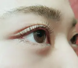 🩵次世代パーマ🩵〈アイシャンプー付き〉下まつ毛はプラス1000円で施術可能です🙆🏻‍♀️