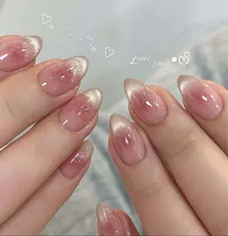 「人気No.1」💛カラーグラデーション🎵🧡「オフ込み」「チックとマグネットのグラデーション」✨♥️