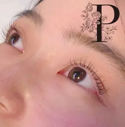 パリジェンヌラッシュリフト［高濃度ケラチントリートメント仕上げ］